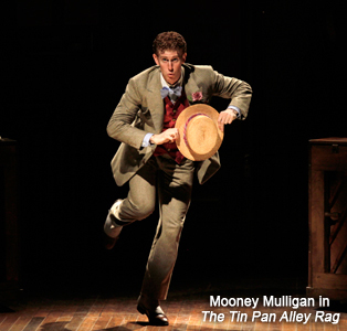 Mark Ledbetter as Mooney Mulligan in The Tin Pan Alley Rag